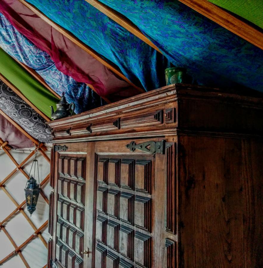 Star Gazing Luxury Yurt With River Views, Off Grid Eco Living Vale do Barco Zewnętrze zdjęcie